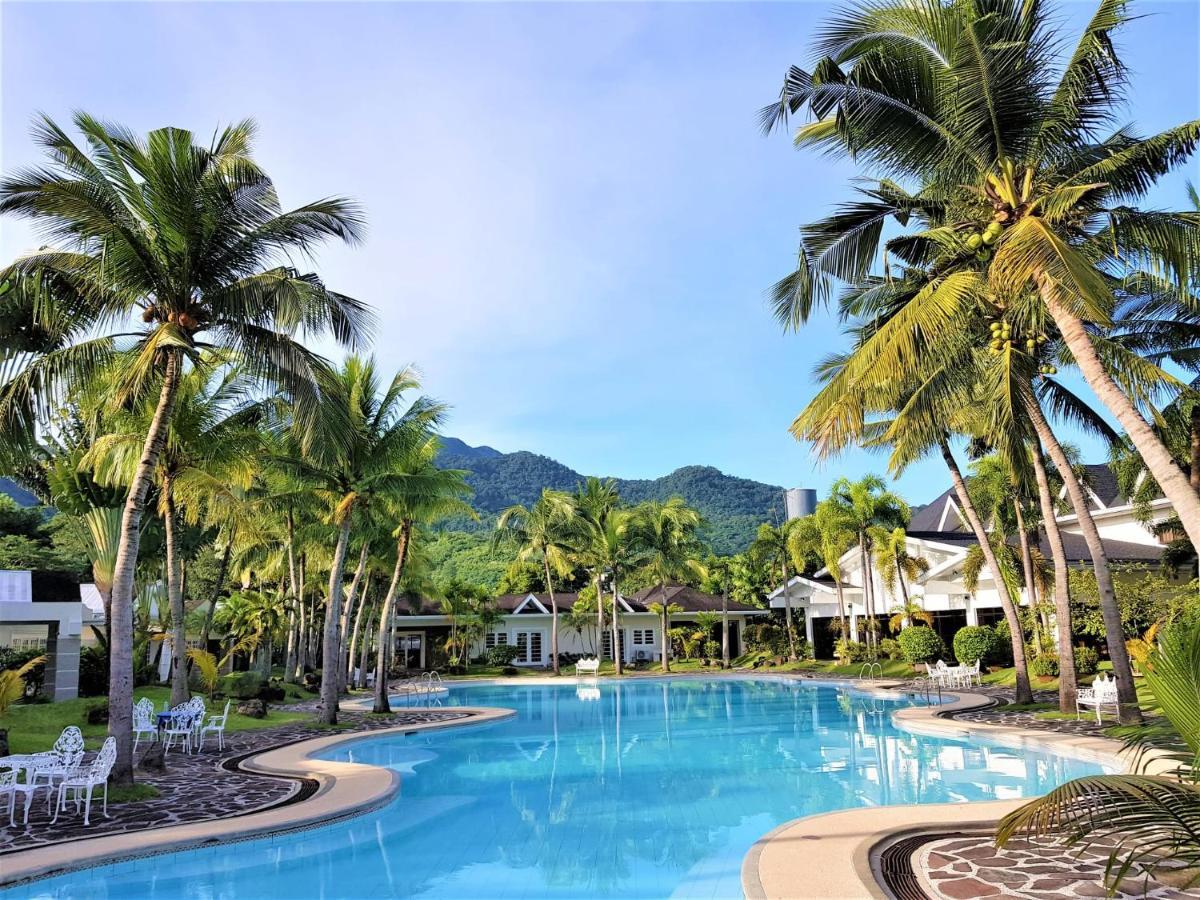 Chateau Bleu Resort Calamba  Exterior photo